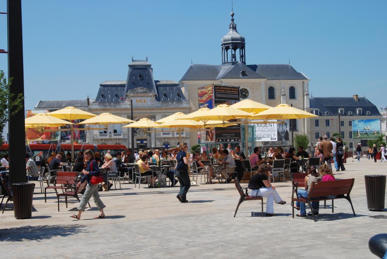 Confort & Elegance En Ville Avec Parking Gratuit 勒芒 外观 照片
